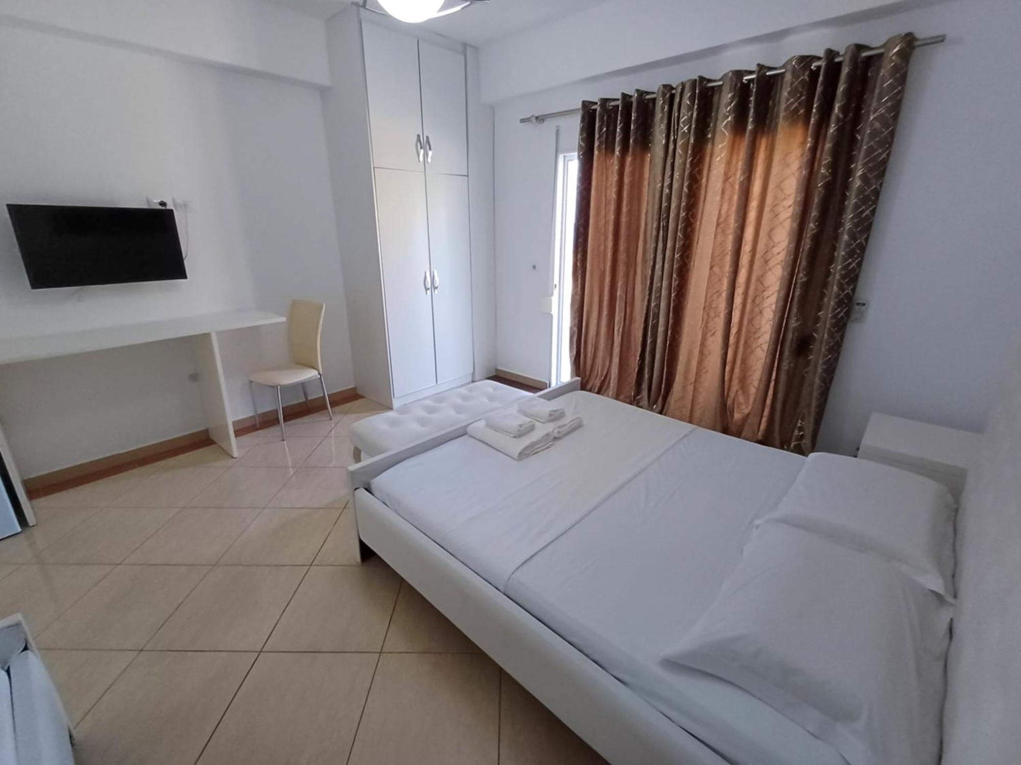 Hotel Sherifi Sarande Exterior photo