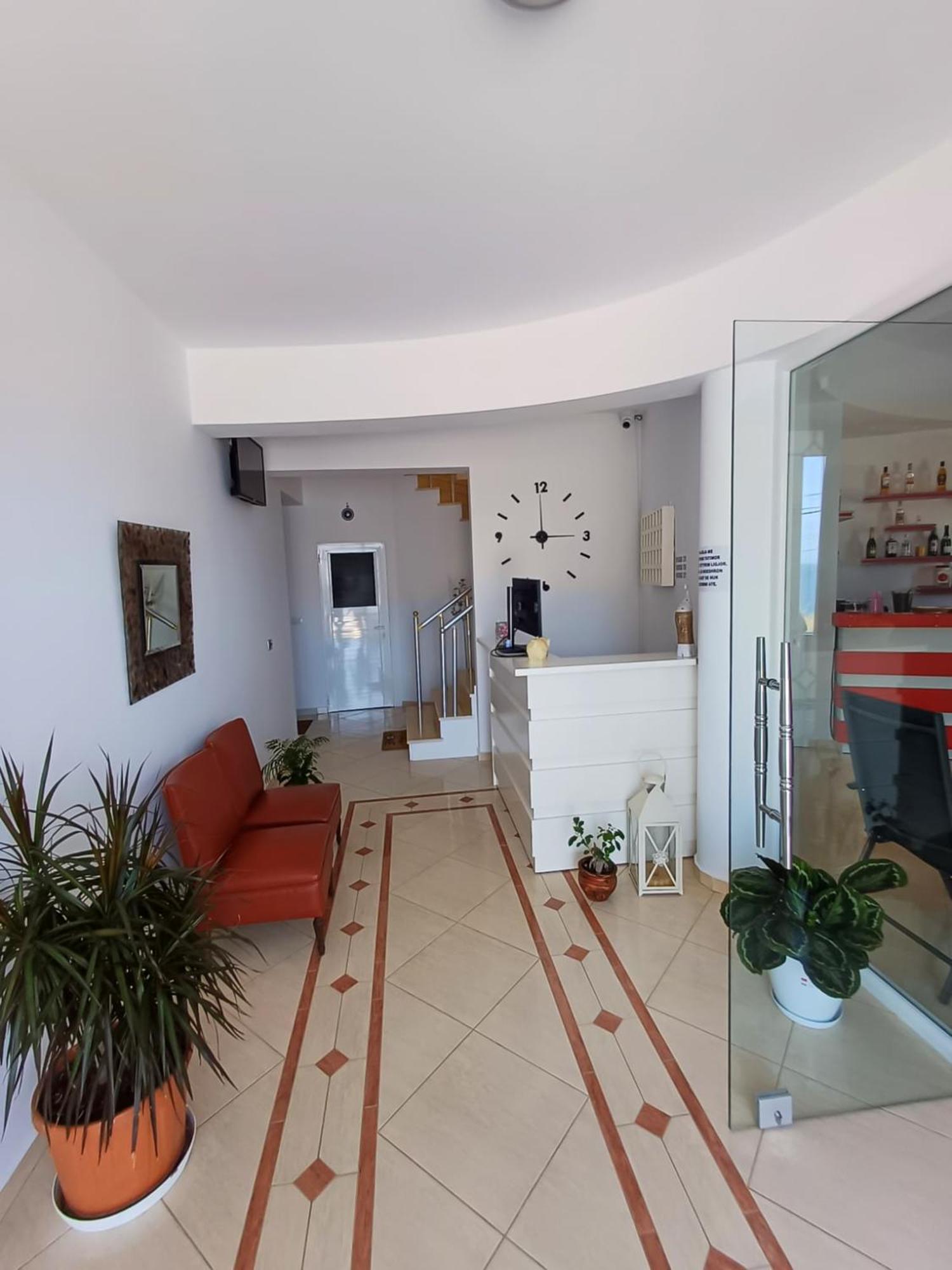 Hotel Sherifi Sarande Exterior photo
