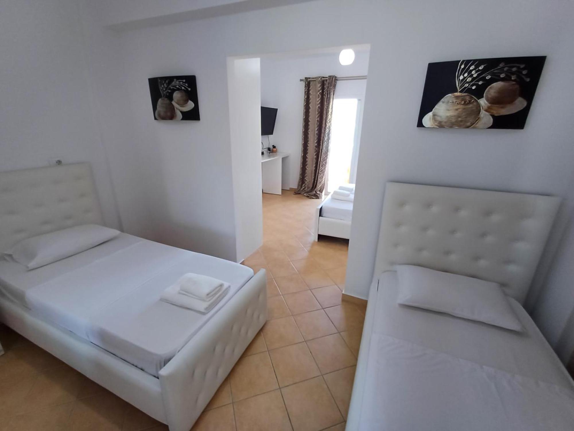 Hotel Sherifi Sarande Exterior photo