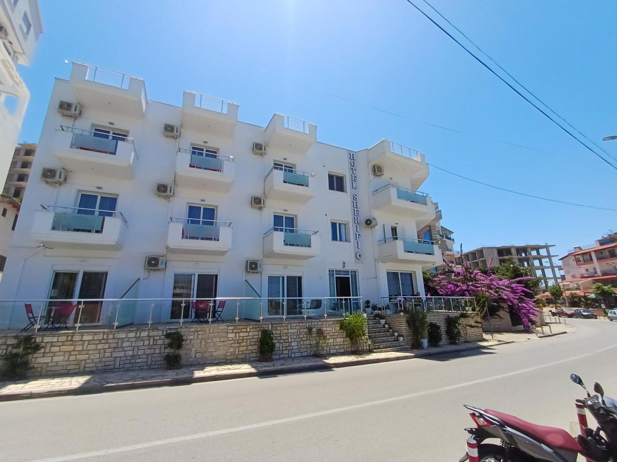 Hotel Sherifi Sarande Exterior photo