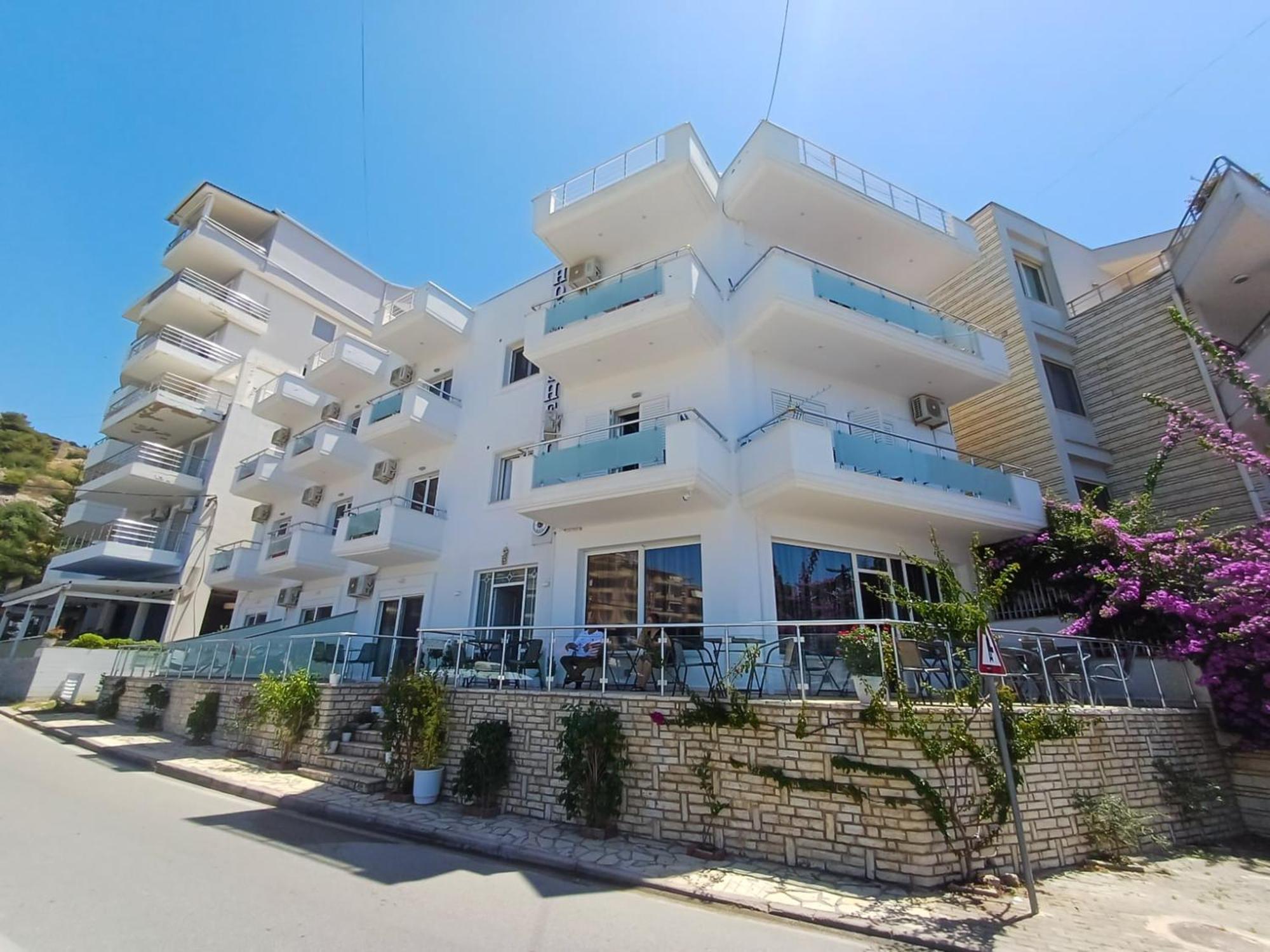 Hotel Sherifi Sarande Exterior photo